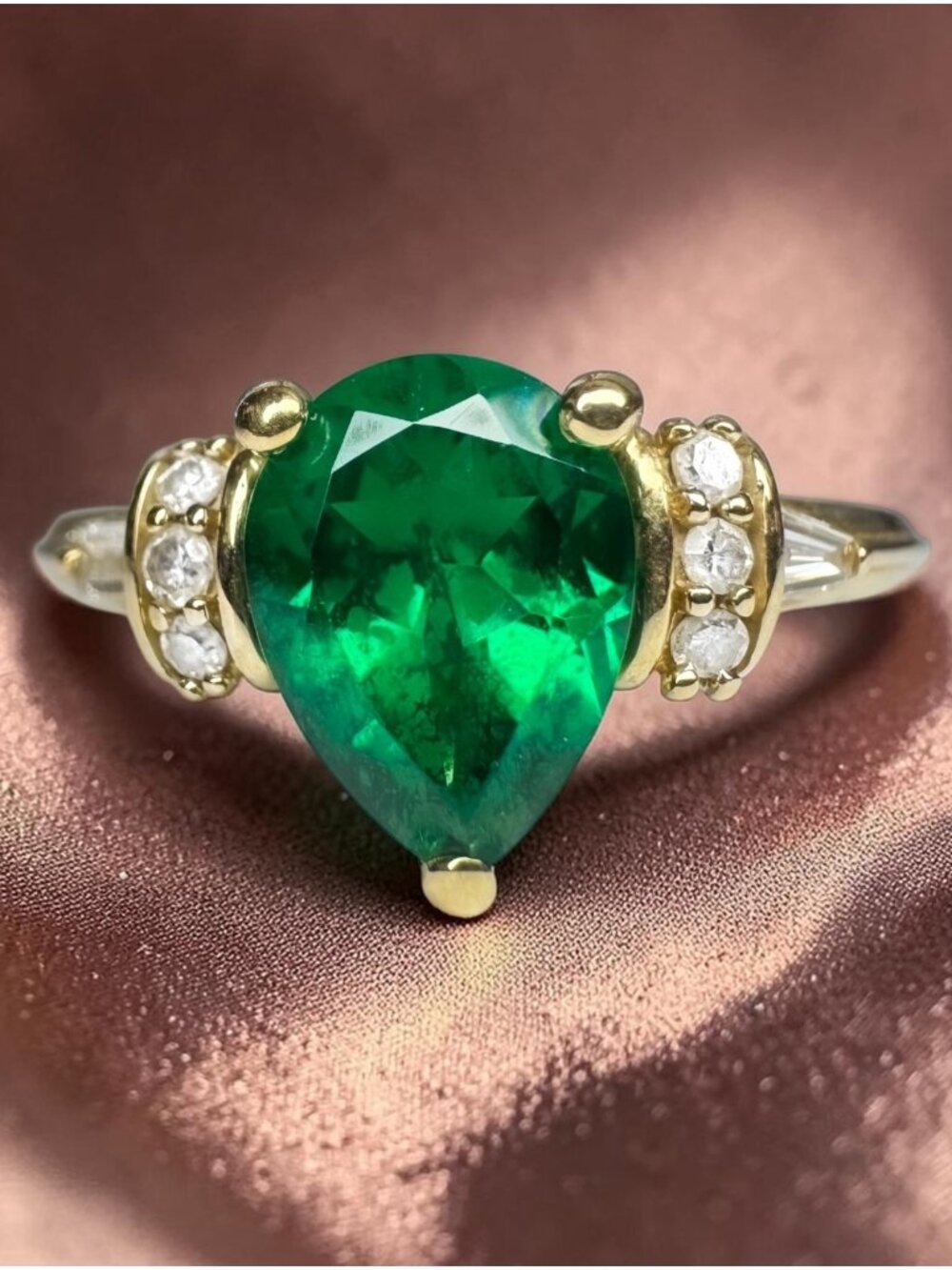 10K Gold Emerald Diamond Ring 1.25ct Vintage Large Pear Cut Emerald Ring Size 7